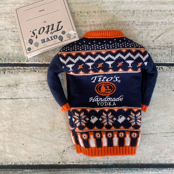 2 total 1 NWT and 1 NWOT Tito’s Christmas mini sweater. Bottle topper/ 2022 - Picture 3 of 7